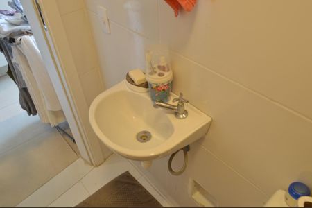 Apartamento à venda com 147m², 4 quartos e 1 vaga Apartamento à venda com 147m², 4 quartos e 1 vagaBanheiro de Serviço