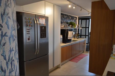 Apartamento à venda com 147m², 4 quartos e 1 vaga Apartamento à venda com 147m², 4 quartos e 1 vagaCozinha