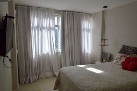 Apartamento à venda com 147m², 4 quartos e 1 vaga Apartamento à venda com 147m², 4 quartos e 1 vagaQuarto 1
