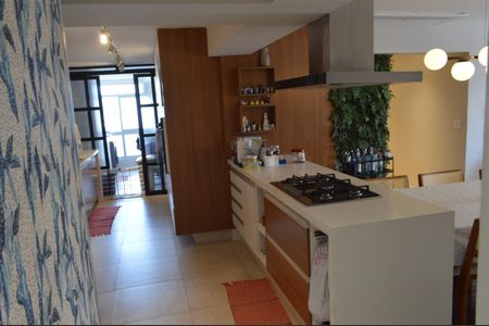 Apartamento à venda com 147m², 4 quartos e 1 vaga Apartamento à venda com 147m², 4 quartos e 1 vagaCozinha