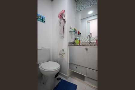 Apartamento à venda com 64m², 3 quartos e 1 vagaBanheiro da Suíte 