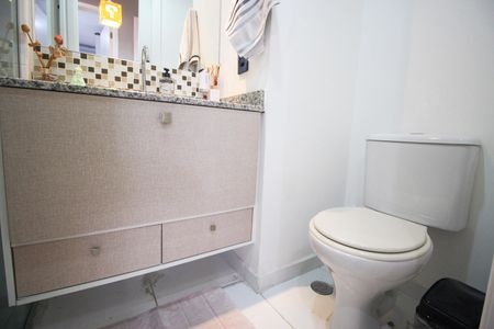 Apartamento à venda com 64m², 3 quartos e 1 vagaBanheiro