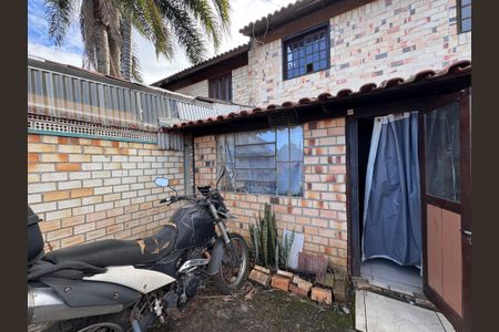 Casa à venda com 50m², 2 quartos e 1 vagaFachada