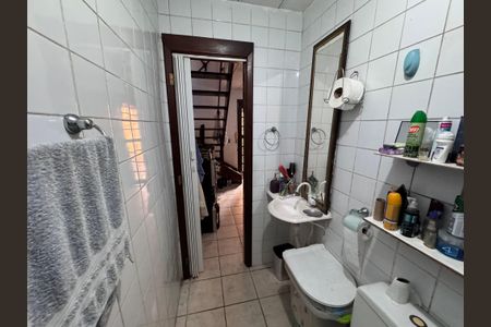 Casa à venda com 50m², 2 quartos e 1 vagaBanheiro Social