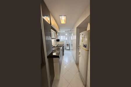 Apartamento à venda com 53m², 2 quartos e 1 vagaCozinha