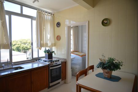 Apartamento para alugar com 94m², 2 quartos e sem vagaCozinha