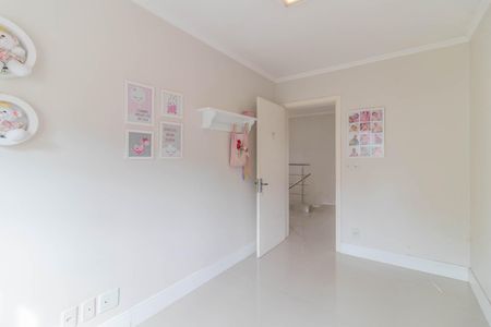 Casa à venda com 244m², 5 quartos e 4 vagasQuarto 1