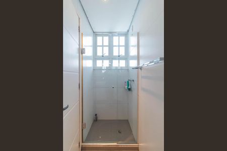 Casa à venda com 244m², 5 quartos e 4 vagasBanheiro da Suíte