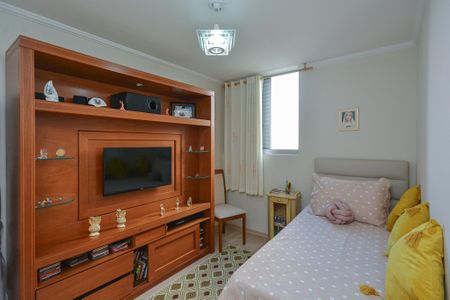 Quarto 1 de apartamento à venda com 2 quartos, 60m² em Vila Sofia, São Paulo