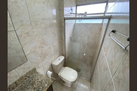 Apartamento à venda com 43m², 2 quartos e sem vaga Apartamento à venda com 43m², 2 quartos e sem vagaBanheiro