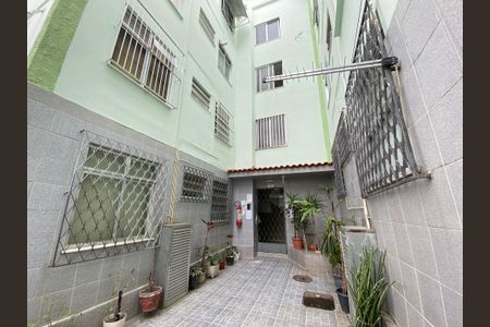 Apartamento à venda com 43m², 2 quartos e sem vaga Apartamento à venda com 43m², 2 quartos e sem vagaFachada do bloco