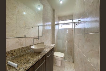 Apartamento à venda com 43m², 2 quartos e sem vaga Apartamento à venda com 43m², 2 quartos e sem vagaBanheiro