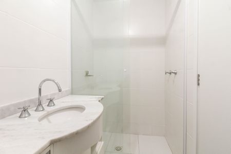 Apartamento para alugar com 60m², 2 quartos e 1 vaga Apartamento para alugar com 60m², 2 quartos e 1 vagaBanheiro
