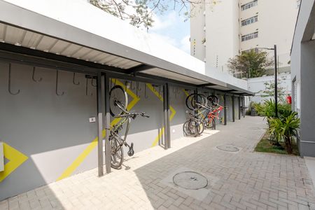 Apartamento para alugar com 27m², 1 quarto e sem vaga Apartamento para alugar com 27m², 1 quarto e sem vagaBicicletário
