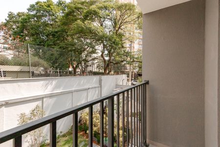 Apartamento para alugar com 27m², 1 quarto e sem vaga Apartamento para alugar com 27m², 1 quarto e sem vagaVaranda