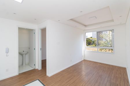 Sala de apartamento para alugar com 2 quartos, 44m² em Vila Sabrina, São Paulo