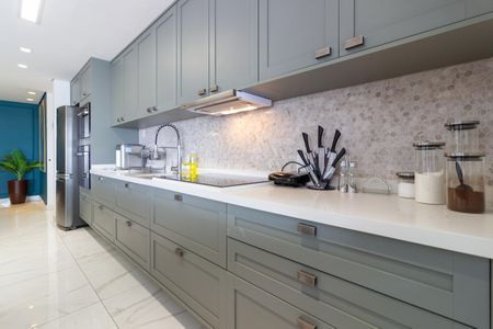 Apartamento à venda com 84m², 2 quartos e 2 vagasCozinha e Área de Serviço