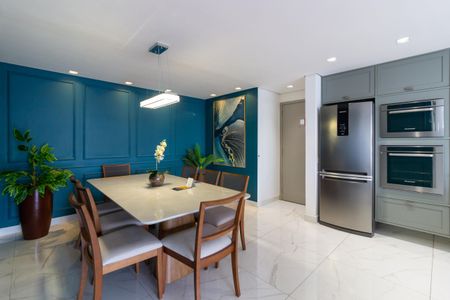 Apartamento à venda com 84m², 2 quartos e 2 vagasSala