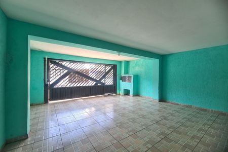 Casa à venda com 151m², 3 quartos e 2 vagas Casa à venda com 151m², 3 quartos e 2 vagasGaragem