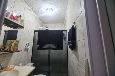 Casa à venda com 151m², 3 quartos e 2 vagas Casa à venda com 151m², 3 quartos e 2 vagasBanheiro Social