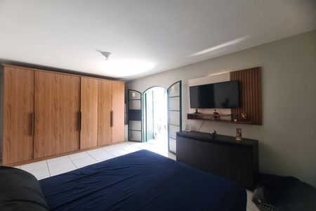 Casa à venda com 151m², 3 quartos e 2 vagas Casa à venda com 151m², 3 quartos e 2 vagasSuíte