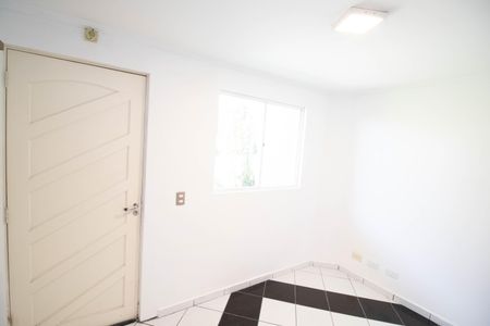 Sala de casa para alugar com 2 quartos, 50m² em Jardim do Papai, Guarulhos