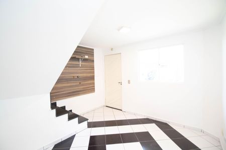 Sala de casa para alugar com 2 quartos, 50m² em Jardim do Papai, Guarulhos