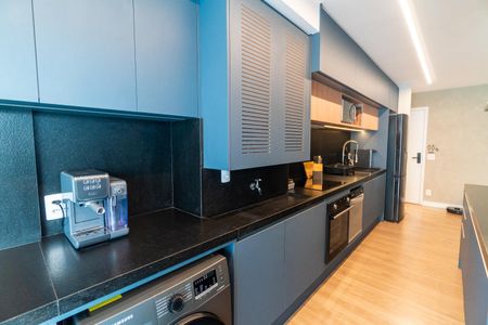 Apartamento à venda com 80m², 3 quartos e 1 vaga Apartamento à venda com 80m², 3 quartos e 1 vagaCozinha e Área de Serviço