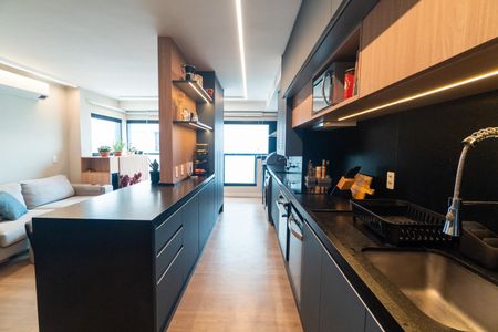 Apartamento à venda com 80m², 3 quartos e 1 vaga Apartamento à venda com 80m², 3 quartos e 1 vagaCozinha e Área de Serviço