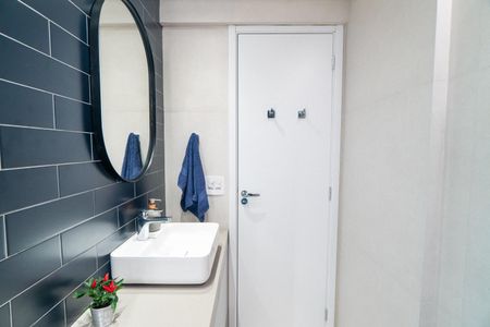 Apartamento à venda com 80m², 3 quartos e 1 vaga Apartamento à venda com 80m², 3 quartos e 1 vagaBanheiro Social