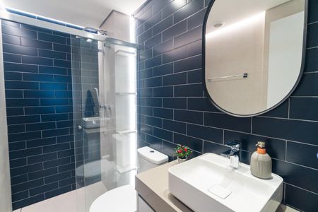 Apartamento à venda com 80m², 3 quartos e 1 vaga Apartamento à venda com 80m², 3 quartos e 1 vagaBanheiro Social