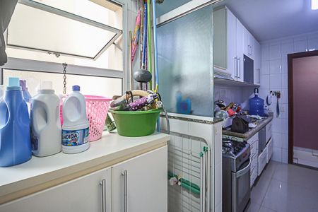 Apartamento à venda com 82m², 3 quartos e 3 vagas Apartamento à venda com 82m², 3 quartos e 3 vagasÁrea de Serviço