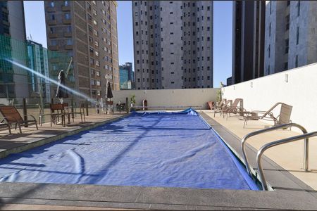 Apartamento para alugar com 127m², 4 quartos e 2 vagas Apartamento para alugar com 127m², 4 quartos e 2 vagasÁrea comum - Piscina