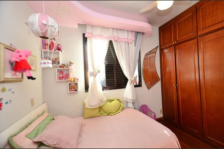 Apartamento para alugar com 127m², 4 quartos e 2 vagas Apartamento para alugar com 127m², 4 quartos e 2 vagasQuarto 2