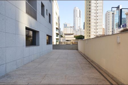 Apartamento para alugar com 127m², 4 quartos e 2 vagas Apartamento para alugar com 127m², 4 quartos e 2 vagasÁrea comum