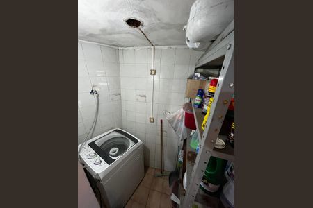 Apartamento à venda com 100m², 2 quartos e sem vagaÁrea de serviço