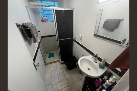 Apartamento à venda com 100m², 2 quartos e sem vagaBanheiro