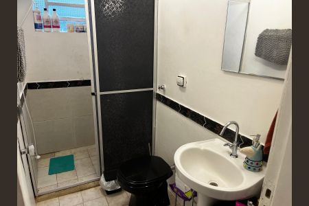 Apartamento à venda com 100m², 2 quartos e sem vagaBanheiro