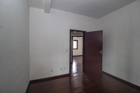 Apartamento para alugar com 180m², 3 quartos e 2 vagasQuarto 2
