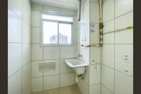 Apartamento para alugar com 45m², 2 quartos e 1 vaga Apartamento para alugar com 45m², 2 quartos e 1 vagaCozinha e Área de Serviço