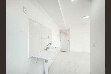 Apartamento para alugar com 45m², 2 quartos e 1 vaga Apartamento para alugar com 45m², 2 quartos e 1 vagaCozinha e Área de Serviço