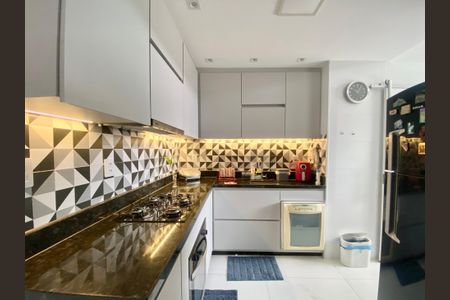 Apartamento à venda com 75m², 2 quartos e 1 vagaCozinha