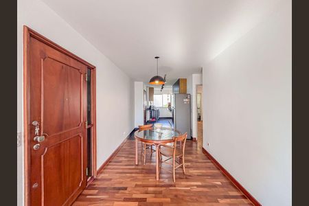 Apartamento à venda com 90m², 3 quartos e 1 vagaCopa