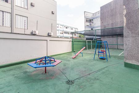 Apartamento à venda com 67m², 2 quartos e sem vagaÁrea comum - Playground