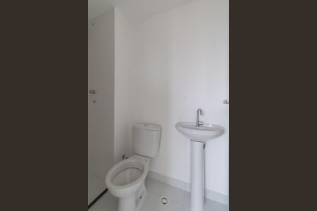 Apartamento à venda com 35m², 2 quartos e sem vaga Apartamento à venda com 35m², 2 quartos e sem vagaBanheiro
