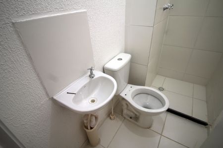 Apartamento para alugar com 42m², 2 quartos e sem vagaBanheiro