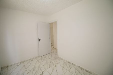 Quarto 2 de apartamento para alugar com 2 quartos, 42m² em Brás de Pina, Rio de Janeiro