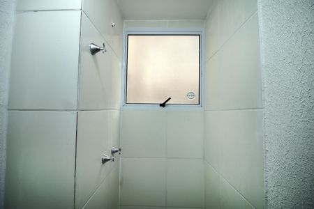 Apartamento para alugar com 42m², 2 quartos e sem vagaBanheiro