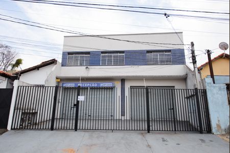 Casa para alugar com 45m², 1 quarto e 1 vaga Casa para alugar com 45m², 1 quarto e 1 vagaFachada
