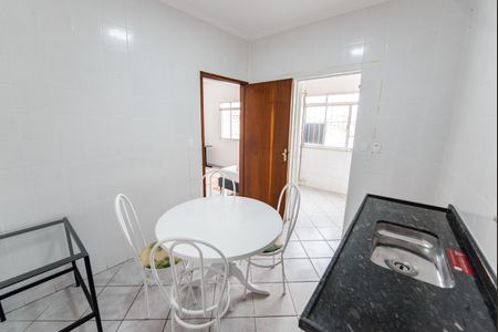 Casa para alugar com 45m², 1 quarto e 1 vaga Casa para alugar com 45m², 1 quarto e 1 vagaCozinha